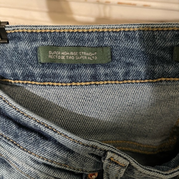 TARGET Wild Fable Super High-Rise Straight Distressed Jeans in Size 6 - Picture 5 of 8